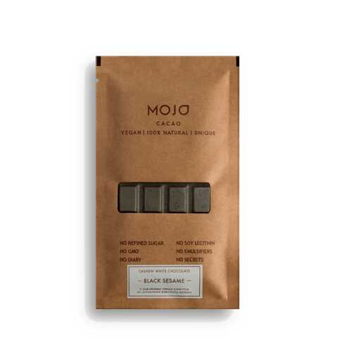 Белый шоколад Mojo Cacao с черным кунжутом black sesame в Несте Ойл